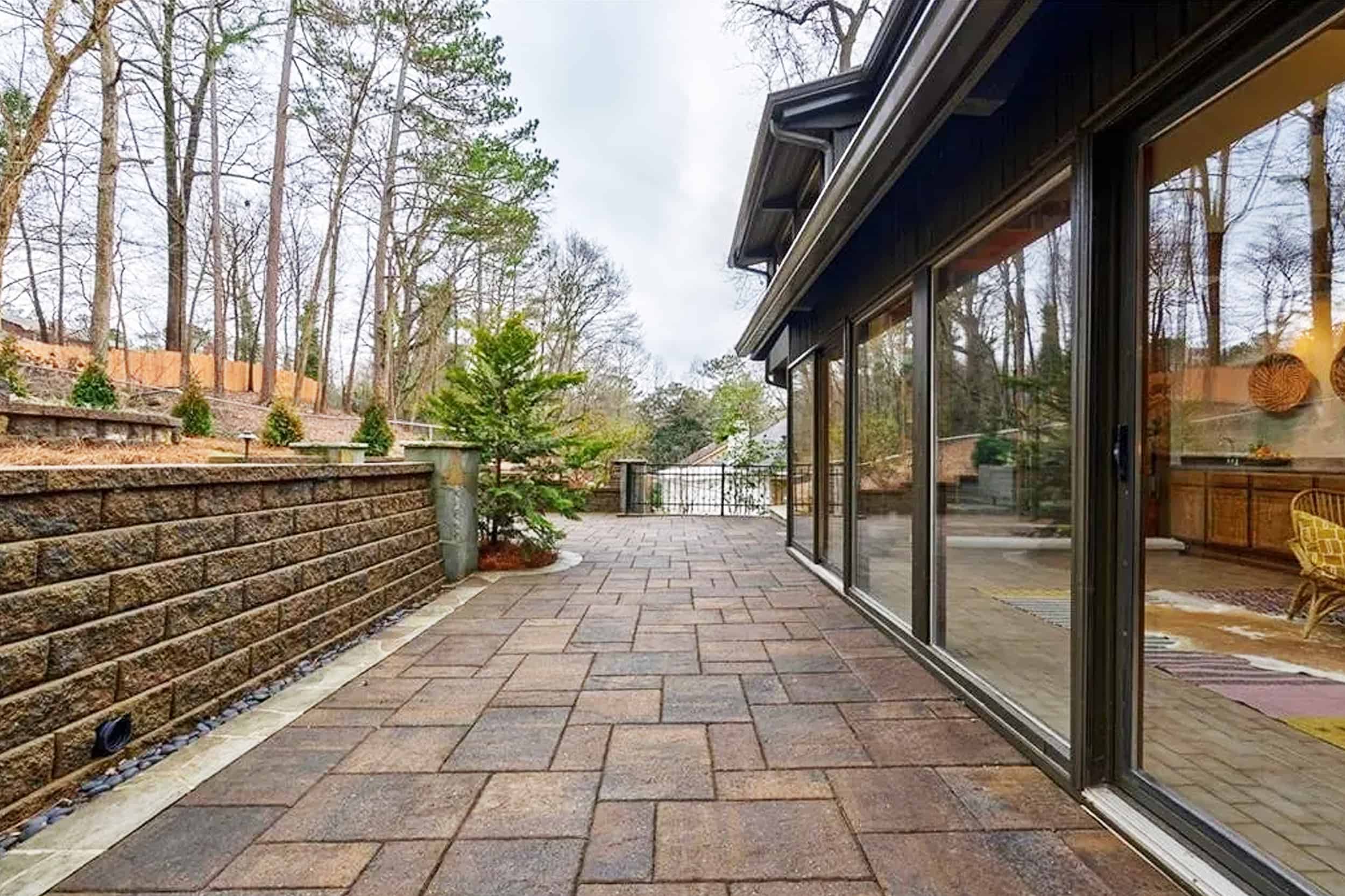 Doraville landscaping for mid century modern patio after Domo Reality 1